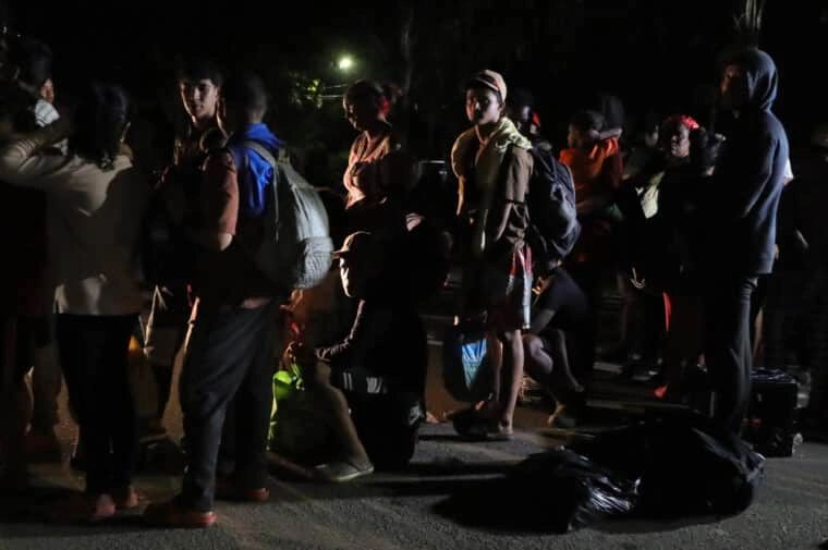 Migrantes venezolanos en su paso por Honduras. Fuente El Diario.