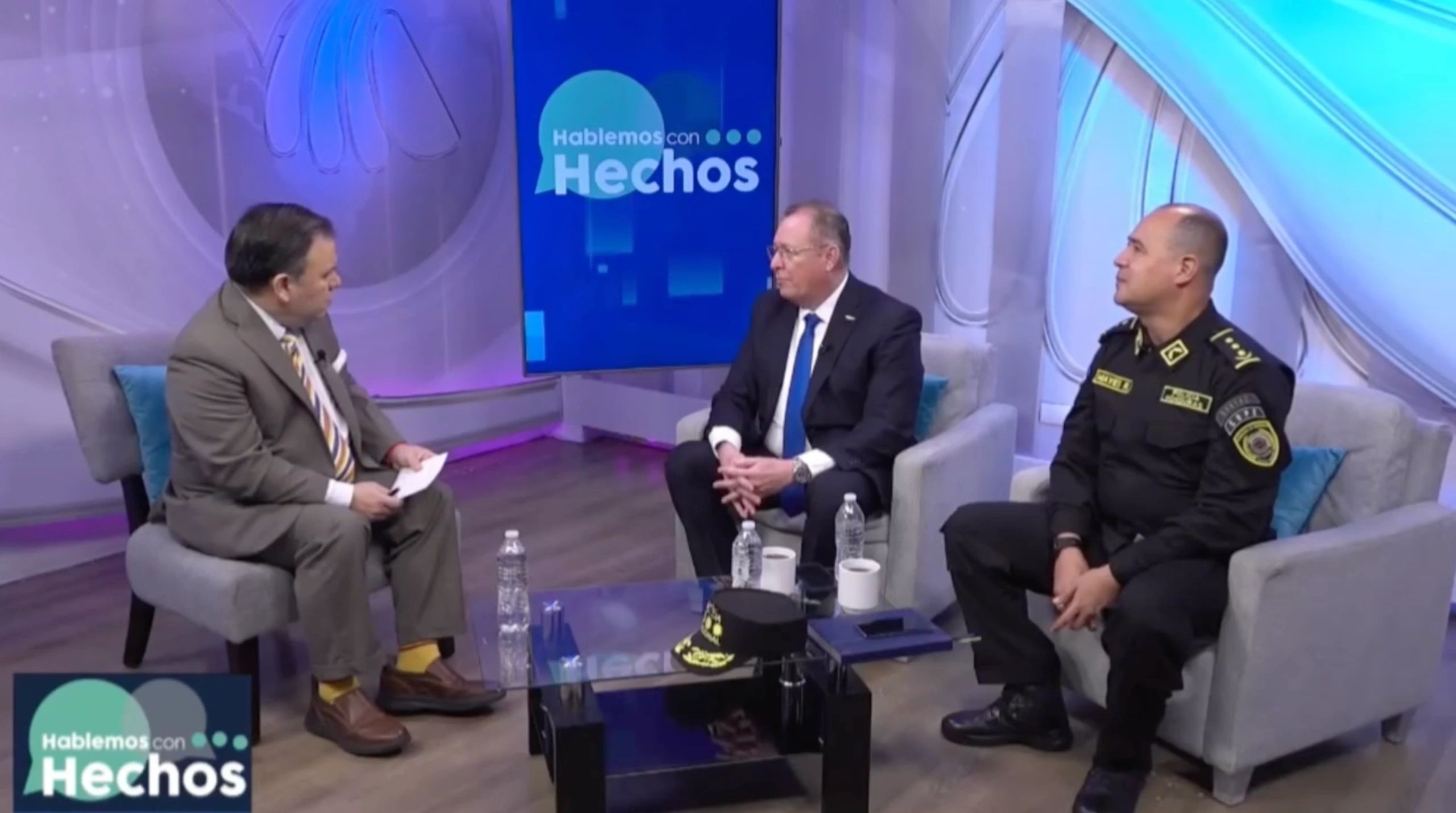 Ilustración principal de El mundo que viene, de Múnich al foro de TV Azteca